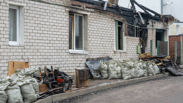 24/7 Emergency Fire Damage Removal experts in Earle, AR